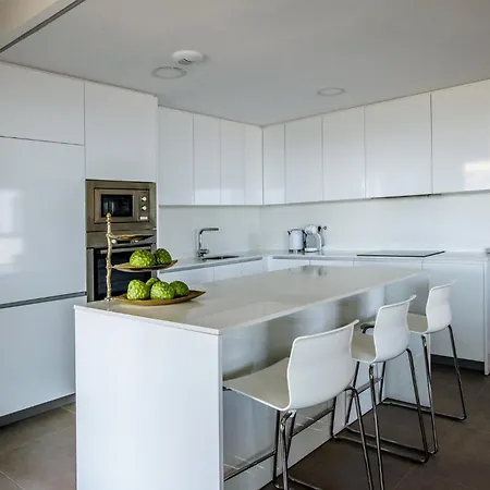 Luxury Serenity Benalmadena. Sea, Mountain View Apartment